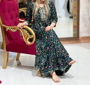 مزون و خیاطی زنبق