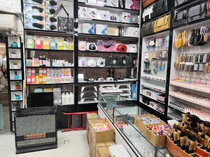 لوازم آرایشی عرفان و شیرازی