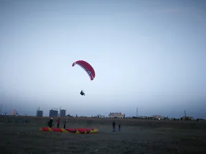 املاک نگین غرب