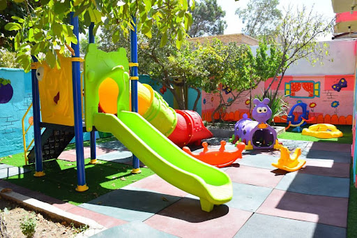 Baharnarenj kindergarten