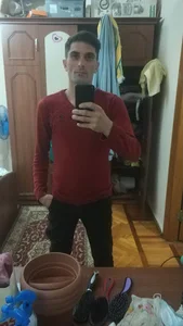 مبل و لوازم خانگی آقازاده