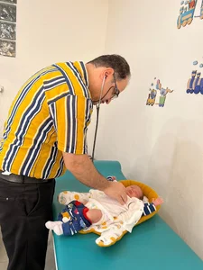 مطب متخصص اطفال فوق تخصص نوزادان دکتر شراگیم کریمی