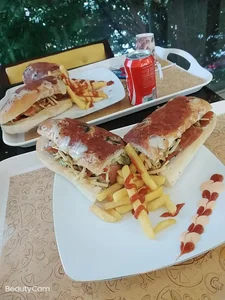 فست فود هالیدی 4