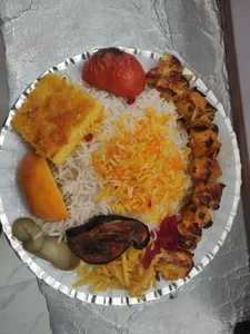 غذای بیرون بر برج 4