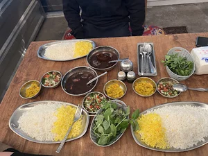 غذا خوری مهربون