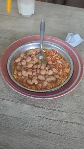 غذاخوری مدیر