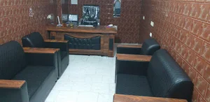 مشاور املاک صداقت