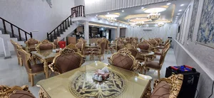 کافه رستوران ۲۴ عیار