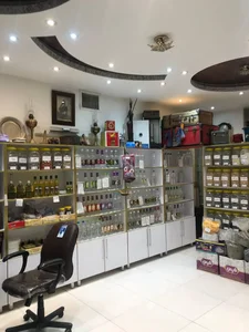 عطاری بامداد 5
