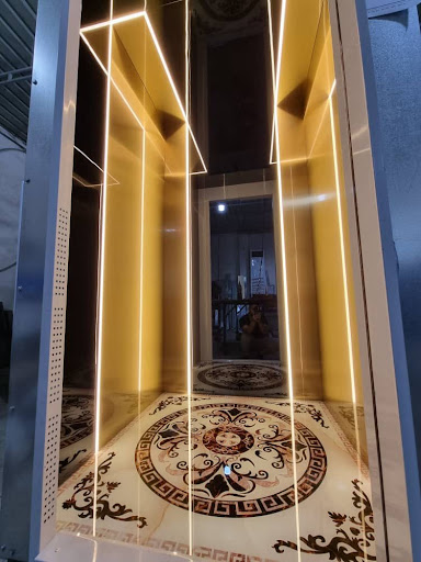 گلدن کابین
