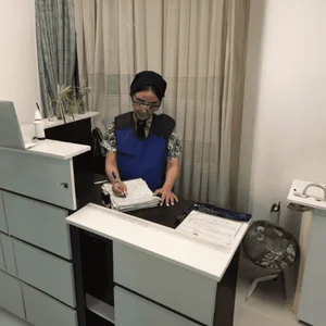مطب دکتر بنفشه ولییان