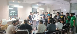 آموزشگاه آرایشگری مردانه هیراد
