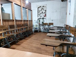 زبانکده آینده ساز Ayandeh saz Language Institute