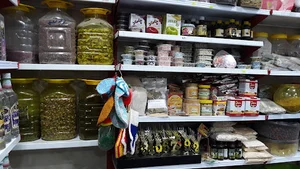 عطاری هلالی