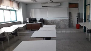 هنرستان کاردانش همدانیان
