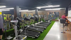آکادمی ورزشی سینا قاسنی