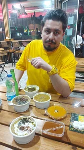 حلیم پزی جوان