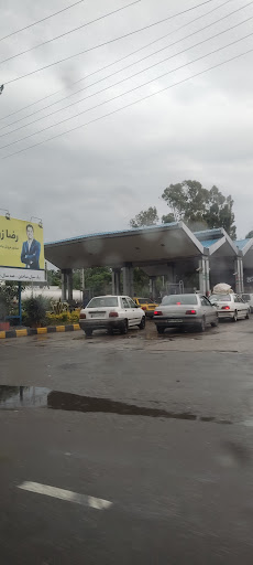 جایگاه بنزین و CNG کاوه‌ داران