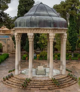 شرکت فنی و مهندسی آسانسور و پله برقی رها صنعت آراد