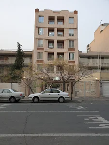 Dr maryam almasi office
