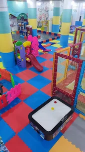 شهربازی آبرنگ میبد