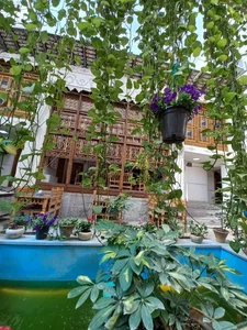 کافه رستوران همدم السلطنه 4