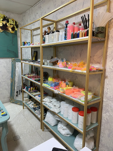 گالری فروردین