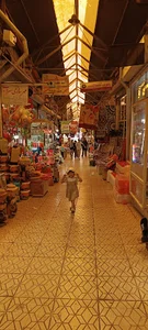 بازار ولی عصر
