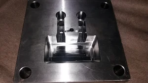 طراحی قالب و خدمات فرز Cnc