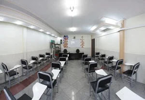 آموزشگاه رانندگي پويا 4