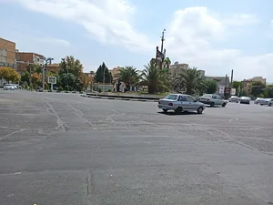 میدان امام حسین (ع)