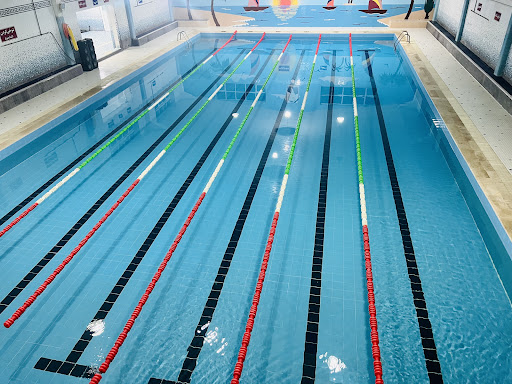 Kian shena swimming pool