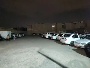 پارکینگ شبانه روزی چاپارخانه