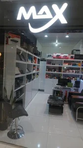 کامپیوتر مکس 4