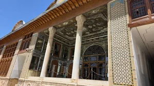 رستوران تاریخی نارنجستان قوام 4