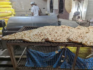 نانوایی سنگک فردوس