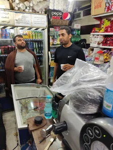کافه و فلافل عالی پور