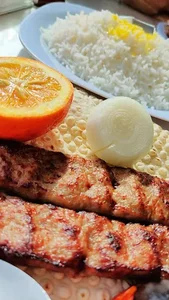 کباب سرای بلوط
