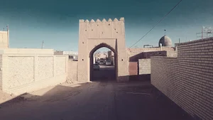 دروازه کربلایی صفر فرخی
