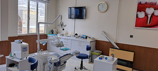 Dental office Dr.Honarparvarمطب دندانپزشکی دکتر مهدی هنرپرور