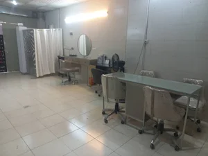 سالن زیبایی مهستان ماه