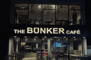 Bunker, Kafe-Klub