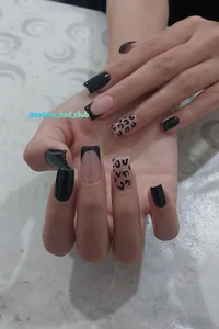 خدمات ناخن ستاره