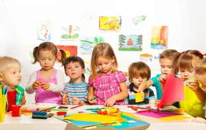 آمادگی و پیش دبستانی ریحانه مهربان