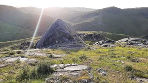 بوستان سنگی کمر مقبولا