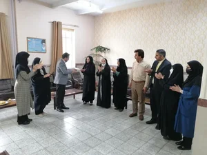 دبستان دخترانه ۱۳ آبان 3