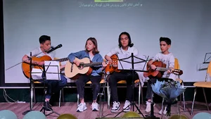آموزشگاه موسیقی رنگین کمان(نجاتی)