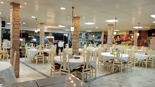 رستوران فرزاد