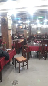 رستوران بابا حاجی